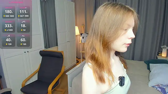 LavenderMitten online show from 06/14/26, 05:42