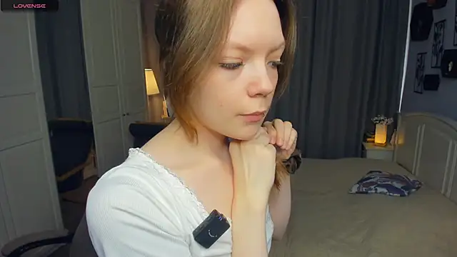LavenderMitten online show from 06/18/26, 05:41