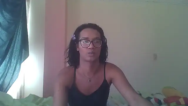 Snapshot of horny_brii chatting on 06/17/26, 06:31 horny brii online show from 06/17/26, 06:31