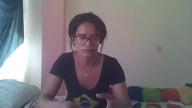 Snapshot of horny_brii chatting on 06/30/26, 07:15 horny brii online show from 06/30/26, 07:15