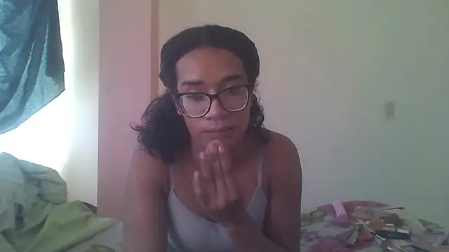 Snapshot of horny_brii chatting on 07/06/26, 05:26 horny brii online show from 07/06/26, 05:26