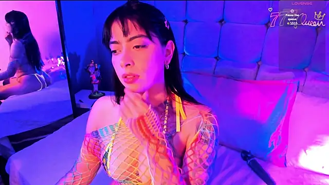 Blue Aura  online show from 05/12/26, 10:29