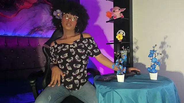 CataleyaMoon  online show from 05/28/26, 07:44