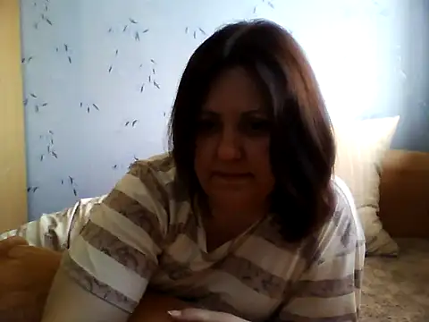 Snapshot of LockyCharm111 chatting on 06/24/26, 04:06 LockyCharm111 online show from 06/24/26, 04:06