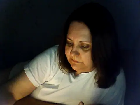 Snapshot of LockyCharm111 chatting on 06/30/26, 06:42 LockyCharm111 online show from 06/30/26, 06:42