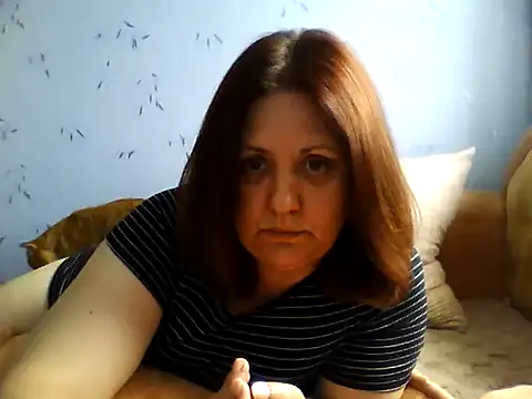 Snapshot of LockyCharm111 chatting on 07/04/26, 09:15 LockyCharm111 online show from 07/04/26, 09:15