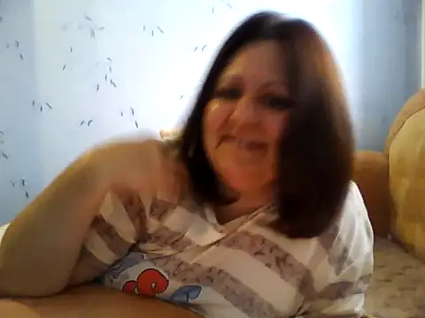 Snapshot of LockyCharm111 chatting on 07/05/26, 03:52 LockyCharm111 online show from 07/05/26, 03:52
