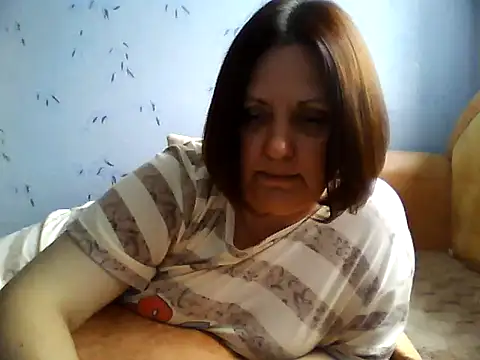Snapshot of LockyCharm111 chatting on 07/09/26, 03:49 LockyCharm111 online show from 07/09/26, 03:49