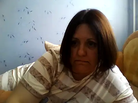 Snapshot of LockyCharm111 chatting on 07/20/26, 10:39 LockyCharm111 online show from 07/20/26, 10:39