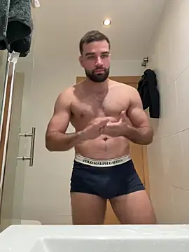 Snapshot of MitshCam chatting on 02/20/26, 07:58 MitshCam online show from 02/20/26, 07:58