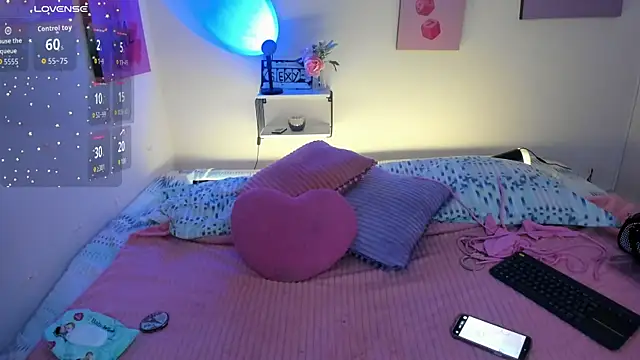 AnnyCotton online show from 06/24/26, 07:24