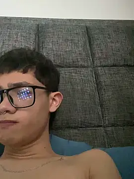 Snapshot of Santi_Princex chatting on 02/11/26, 03:44 Santi Princex online show from 02/11/26, 03:44