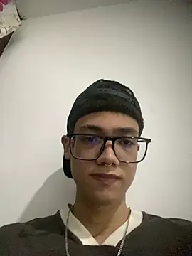 Snapshot of Santi_Princex chatting on 02/22/26, 02:45 Santi Princex online show from 02/22/26, 02:45