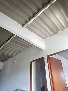 Snapshot of Lucy_strong1 chatting on 02/26/26, 04:06 Lucy strong1 online show from 02/26/26, 04:06