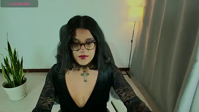 succubus Vitta online show from 06/13/26, 01:58