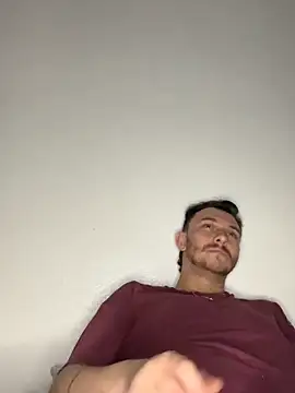 Snapshot of Tallhungandcloudy chatting on 03/10/26, 09:47 Tallhungandcloudy online show from 03/10/26, 09:47