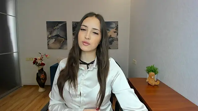 Effy Royse online show from 06/21/26, 05:10