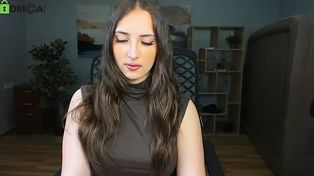 Effy Royse online show from 06/21/26, 06:43