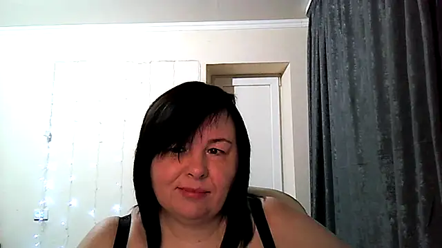 Snapshot of EmilliXXX chatting on 02/22/26, 03:51 EmilliXXX online show from 02/22/26, 03:51