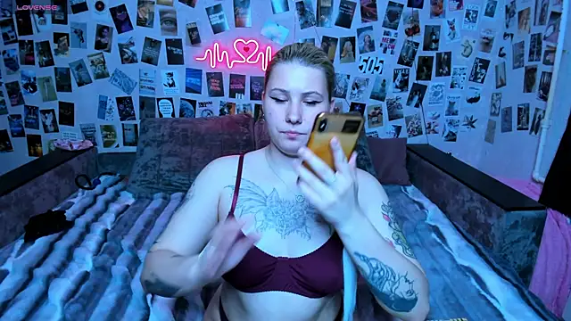 x Ulya1cutex online show from 04/24/26, 04:53