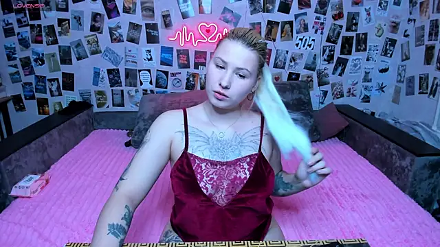 x Ulya1cutex online show from 04/30/26, 04:35