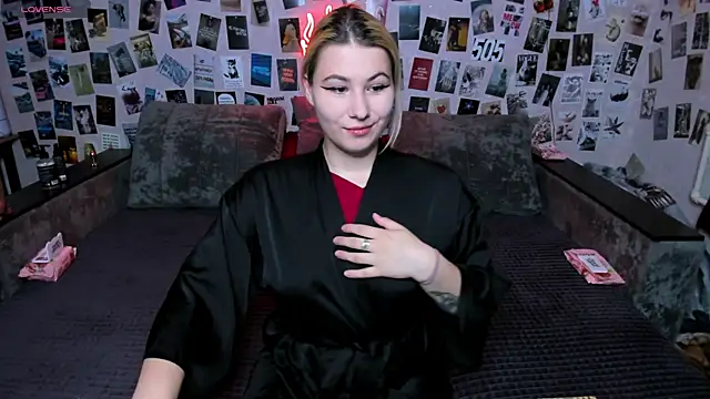 x Ulya1cutex online show from 06/06/26, 04:44