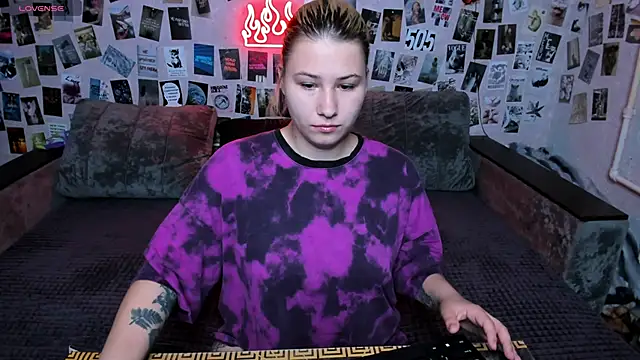 x Ulya1cutex online show from 06/18/26, 06:45