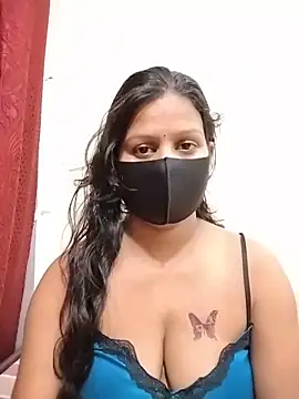 Snapshot of ankita077 chatting on 04/20/26, 11:17 ankita077 online show from 04/20/26, 11:17