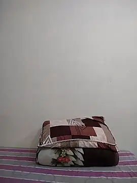 Snapshot of ankita077 chatting on 05/01/26, 12:15 ankita077 online show from 05/01/26, 12:15