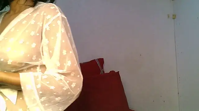 Snapshot of Mabelle_Eveline chatting on 05/10/26, 07:24 Mabelle Eveline online show from 05/10/26, 07:24
