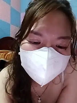 Snapshot of Trang26 chatting on 02/22/26, 03:54 Trang26 online show from 02/22/26, 03:54