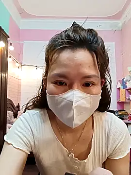 Snapshot of Trang26 chatting on 03/01/26, 11:40 Trang26 online show from 03/01/26, 11:40