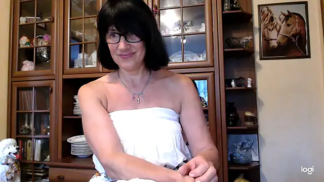 Snapshot of Vlastelina chatting on 07/16/26, 01:39 Vlastelina online show from 07/16/26, 01:39