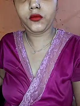 Snapshot of Nency_Love143 chatting on 06/16/26, 06:21 Nency Love143 online show from 06/16/26, 06:21