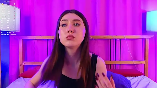 Snapshot of AliceZimmer chatting on 03/13/26, 07:31 AliceZimmer online show from 03/13/26, 07:31