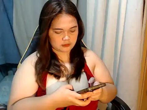 Snapshot of xia_xoxo_ chatting on 06/25/26, 07:24 xia xoxo online show from 06/25/26, 07:24