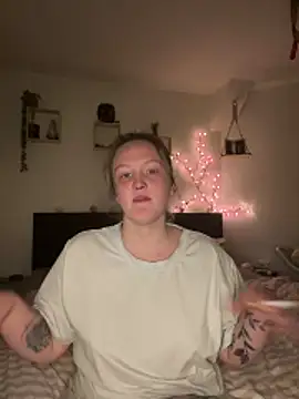 Snapshot of Maryjane-Spidermann chatting on 03/23/26, 10:14 Maryjane-Spidermann online show from 03/23/26, 10:14