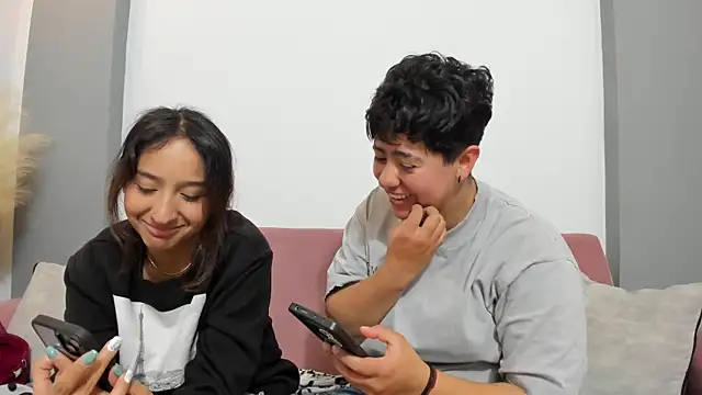 Gaia n Nix online show from 06/10/26, 04:34