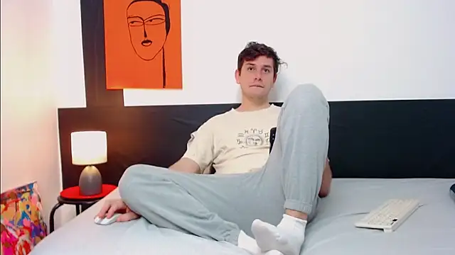 Snapshot of Luc_7 chatting on 03/21/26, 09:07 Luc 7 online show from 03/21/26, 09:07