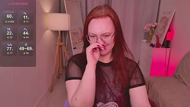 Snapshot of SpicyFox_ chatting on 03/21/26, 01:58 SpicyFox online show from 03/21/26, 01:58
