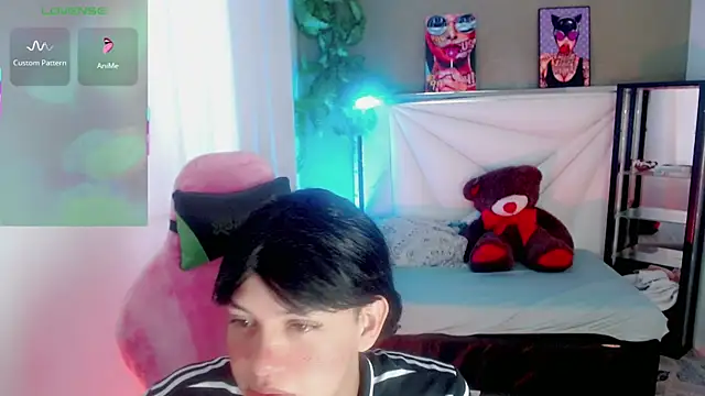 Top and bottom online show from 05/24/26, 03:06
