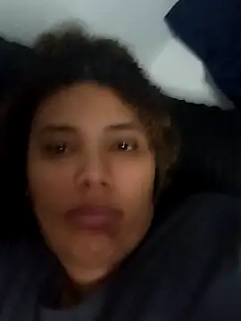 Snapshot of Mrsafroditha chatting on 03/10/26, 04:06 Mrsafroditha online show from 03/10/26, 04:06