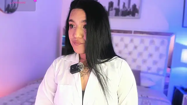 Snapshot of Valery-Dreams chatting on 03/12/26, 04:07 Valery-Dreams online show from 03/12/26, 04:07