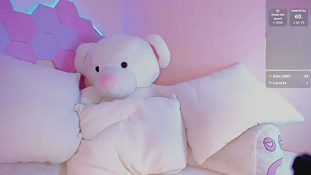 Snapshot of Angell-kiiss chatting on 02/25/26, 08:51 Angell-kiiss online show from 02/25/26, 08:51