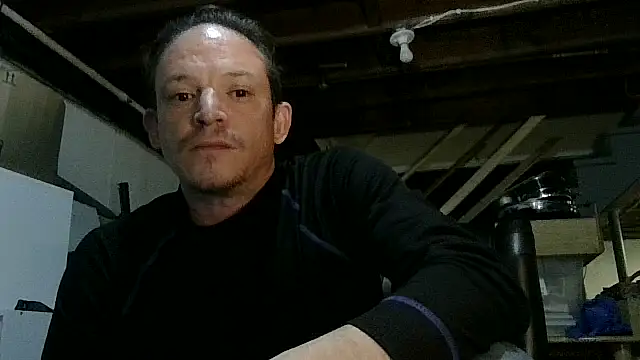 Snapshot of ShadowLove85 chatting on 02/11/26, 07:57 ShadowLove85 online show from 02/11/26, 07:57