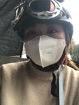 Snapshot of newbaby1 chatting on 02/13/26, 04:08 newbaby1 online show from 02/13/26, 04:08