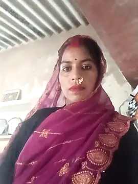 Snapshot of Anjli_hote chatting on 02/11/26, 12:10 Anjli hote online show from 02/11/26, 12:10