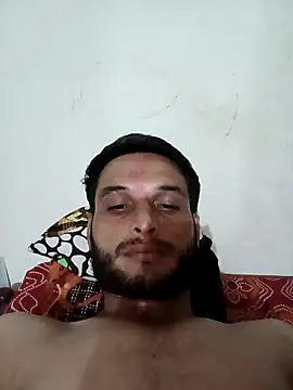 Snapshot of Beinghorny83 chatting on 03/08/26, 06:12 Beinghorny83 online show from 03/08/26, 06:12