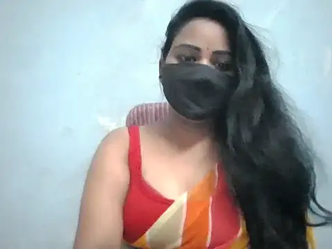 Snapshot of Rathi-priyaa chatting on 05/25/26, 04:40 Rathi-priyaa online show from 05/25/26, 04:40