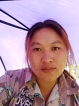 bany-lee online show from 05/07/26, 02:28